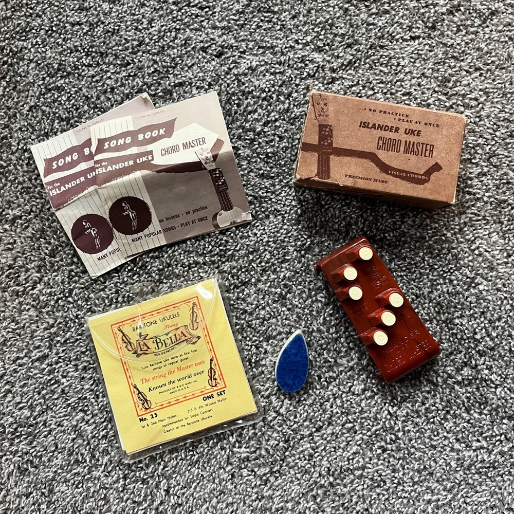 Ukulele accessory starter kit